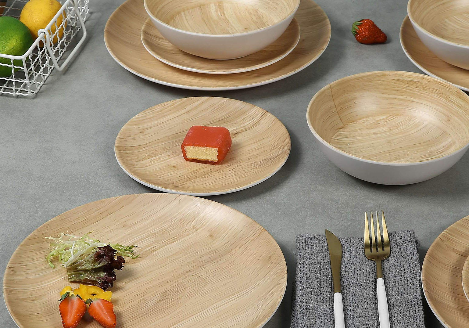 Bamboo, Melamine, and Plastic: Non-Breakable Tableware for Families